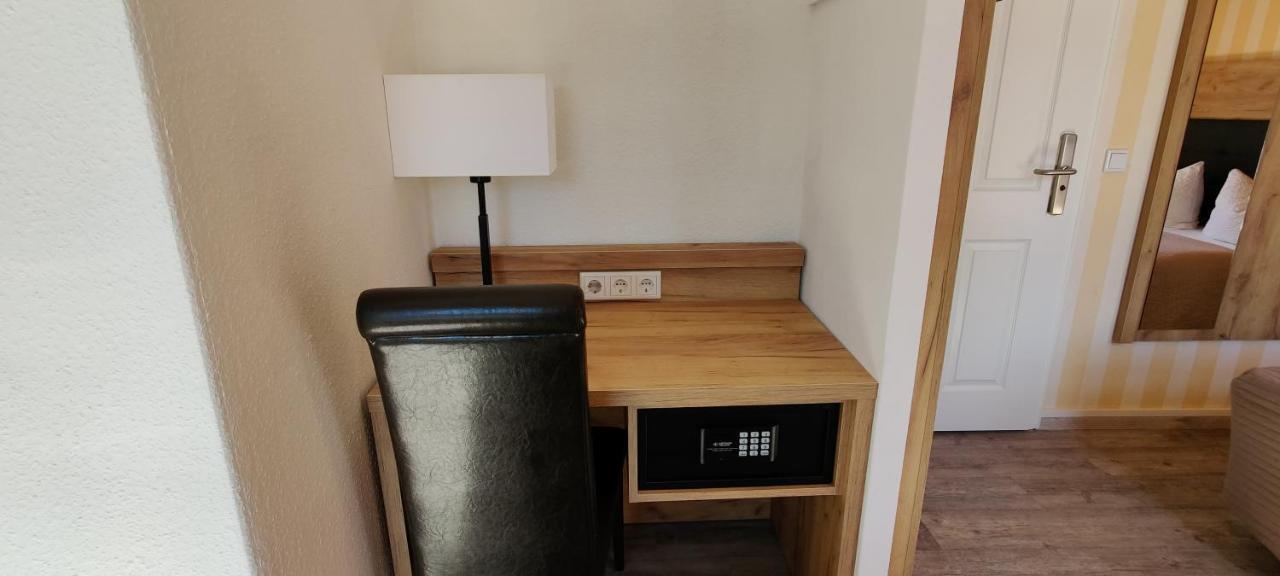Akzent Hotel Alte Direktionsvilla Kupfermuehle 하리슬리 외부 사진