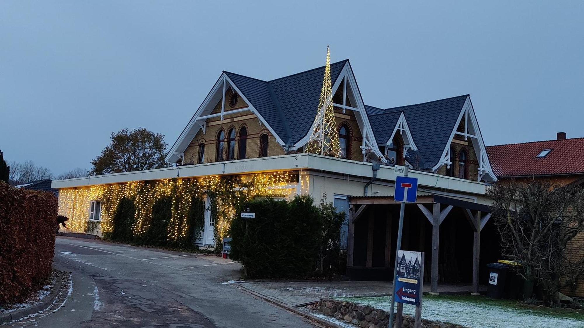 Akzent Hotel Alte Direktionsvilla Kupfermuehle 하리슬리 외부 사진