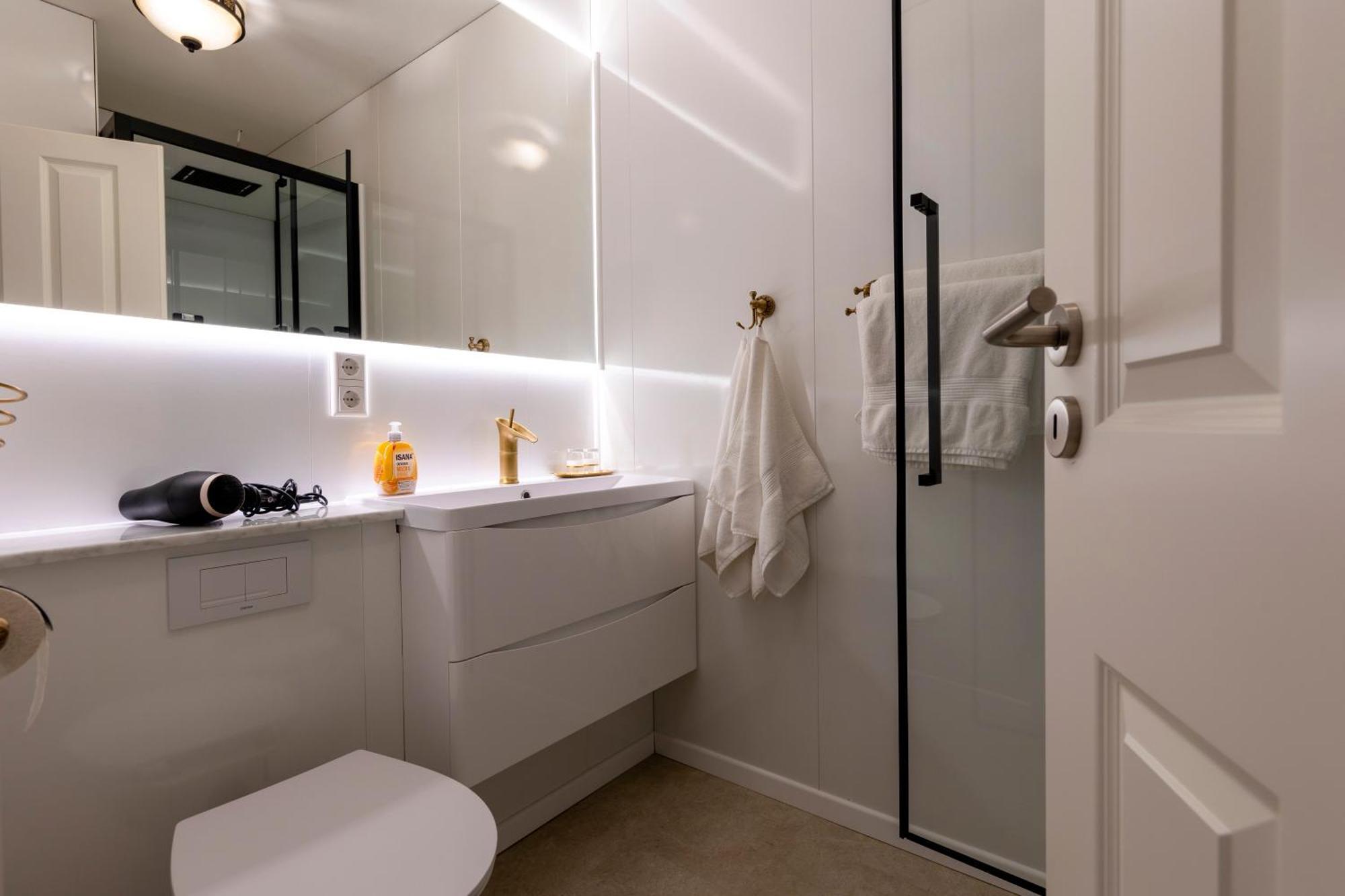 Akzent Hotel Alte Direktionsvilla Kupfermuehle 하리슬리 외부 사진
