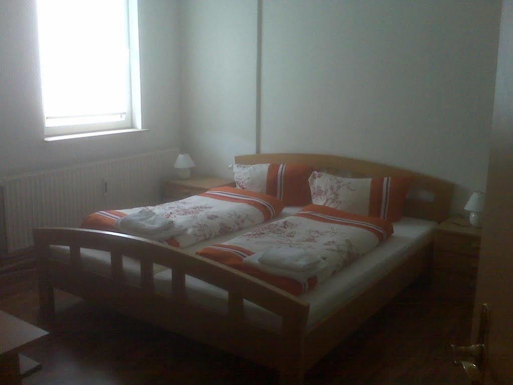 Akzent Hotel Alte Direktionsvilla Kupfermuehle 하리슬리 외부 사진